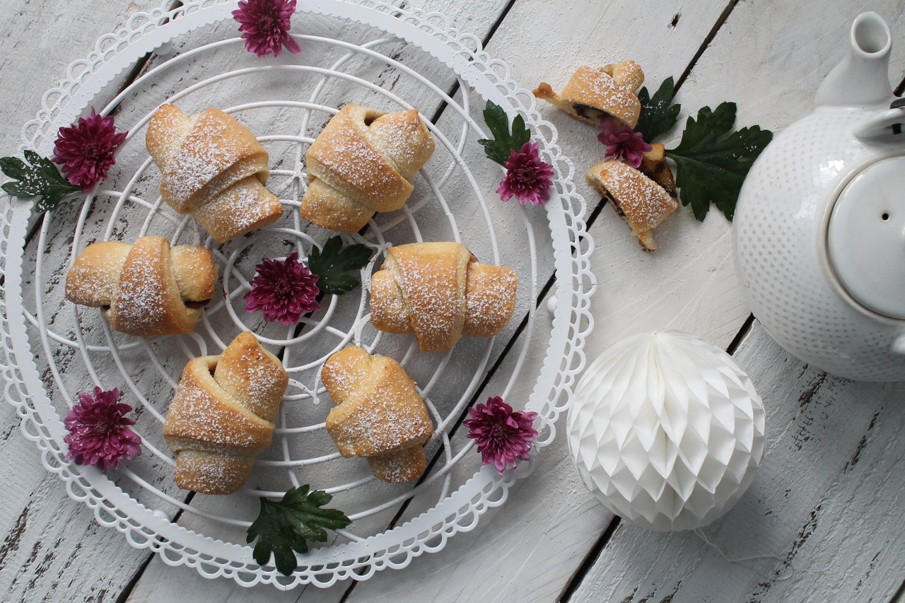 Rezepte aus der Heimat: Süße Hörnchen mit Pflaumenmarmelade | cuplovecake